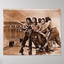 Femmes sapeurs-pompiers Pearl Harbor 7 décembre Poster