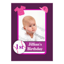 Fête d'anniversaire pourpre de carte de base-ball  invitation personnalisée