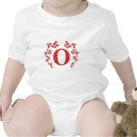 Feuille de rouge de la lettre O de monogramme T-shirts