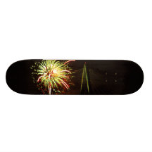 Feux d'artifice Christopher S. Bond Bridge Kansas  Skateboard