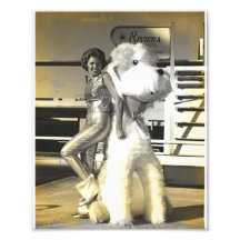 Fille de la Riviera avec le caniche Photographies
