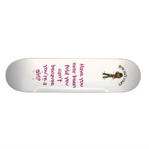 Fille féminine foncée d'armée skateboards personnalisés