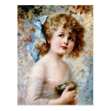 Fille tenant un nid carte postale