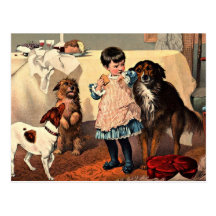 Fille vintage avec la carte postale de chiens