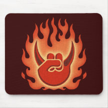 Flammes de roche de diable tapis de souris