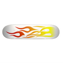 flammes froides planches à roulettes customisées
