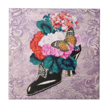 Fleurs dans la tuile antique de chaussure carreaux