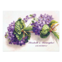 Fleurs violettes vintages douces épousant des bouq invitations