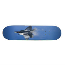 Flyby de F-22 Raptor Plateau De Skate