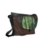 Forêt verte d'imaginaire sacs messenger