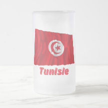 Français de Drapeau Tunisie avec le nom en Mugs