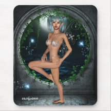 Frappez une pose tapis de souris