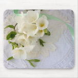 freesias sur le mousepad de dentelle tapis de souris
