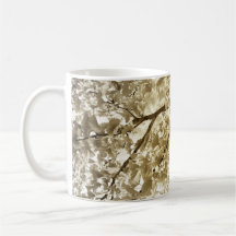 Ginkgo biloba en automne tasse à café