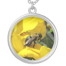 Globes de lutin - occupés comme abeille collier