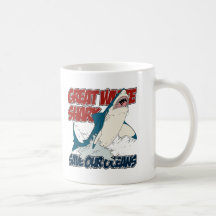 Grand requin blanc tasse à café
