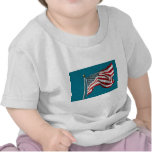 Grand vol de drapeau américain t-shirt