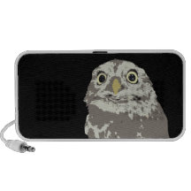 Griffonnage argenté de hibou haut-parleur ordinateur portable