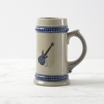 guitare électrique bleue tasse à café