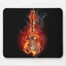 Guitare flamboyante de roche tapis de souris