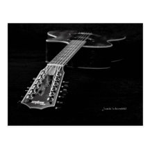 Guitare noire et blanche cartes postales