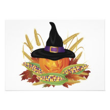 Halloween a découpé l'invitation de citrouille