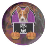 Halloween - juste un Lil éffrayant - Basenji Assiette Pour Soirée