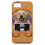 Halloween - juste un Lil éffrayant - golden retrie Coques iPhone 5