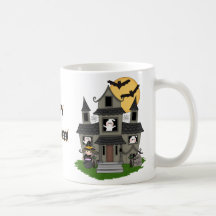 Halloween mignon a hanté la maison et la petite ta