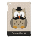 Hibou avec la moustache et le chapeau