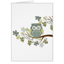 Hibou de point de polka dans l'arbre cartes de vœux