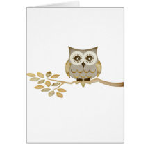 Hibou large de yeux dans l'arbre cartes de vœux