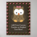 Hibou mignon de bébé avec l'arc rose posters