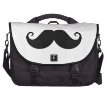 Hippie à la mode de moustache noire drôle de guido