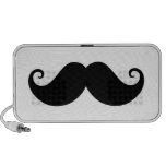 Hippie à la mode de moustache noire drôle de guido haut-parleurs portables