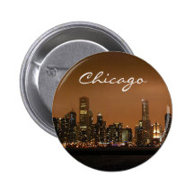 Horizon de Chicago la nuit au pilier de marine Badge