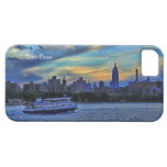 Horizon de NYC : ESB, cheminées et bateau, ciel cr Coques iPhone 5 Case-Mate