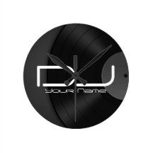 Horloge murale du DJ avec l'arrière - plan de viny