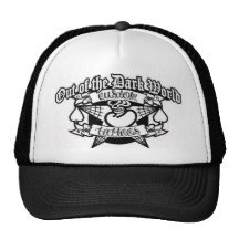 hors des tatouages foncés du monde casquettes de camionneur