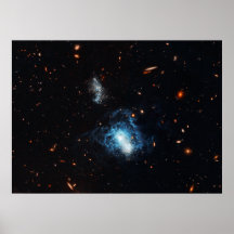 Hubble trouve la galaxie mûre déguisant comme enfa poster