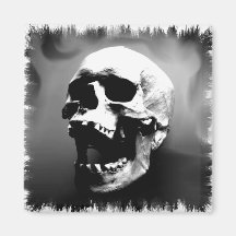 Hysteriskull riant le crâne humain aimant
