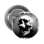 Hysteriskull riant le crâne humain badge