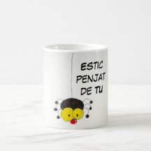 Il effiloche « Estic penjat de ton ». Tasse