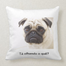 Il garnit de coussins Repos