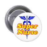 Infirmière superbe avec le caducée badge
