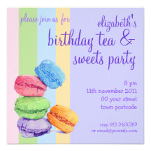 Invitation d'anniversaire de 5 rayures de Macarons
