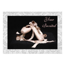 Invitation de considérant de danse de chaussures d