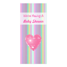 Invitation en pastel de baby shower de coeur d'arc