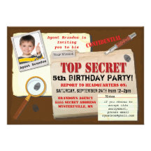 Invitation extrêmement secret de fête d'anniversai