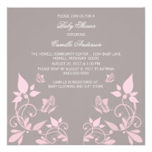 Invitation floral de baby shower de papillon rose